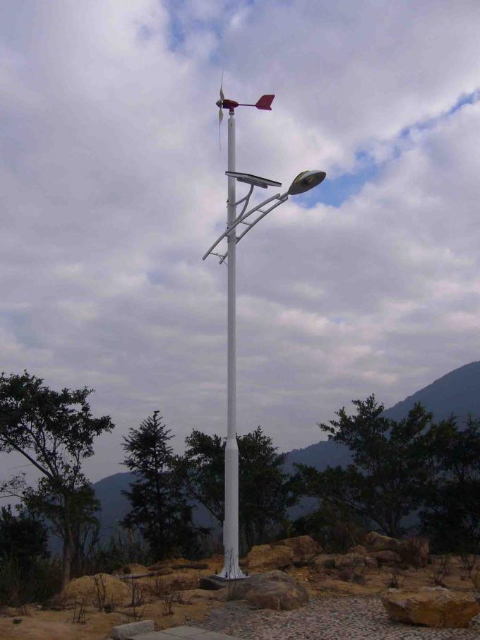 Sistemas eléctricos híbridos solares de la luz de calle del viento de la carretera principal 20w, solares y del viento del híbrido